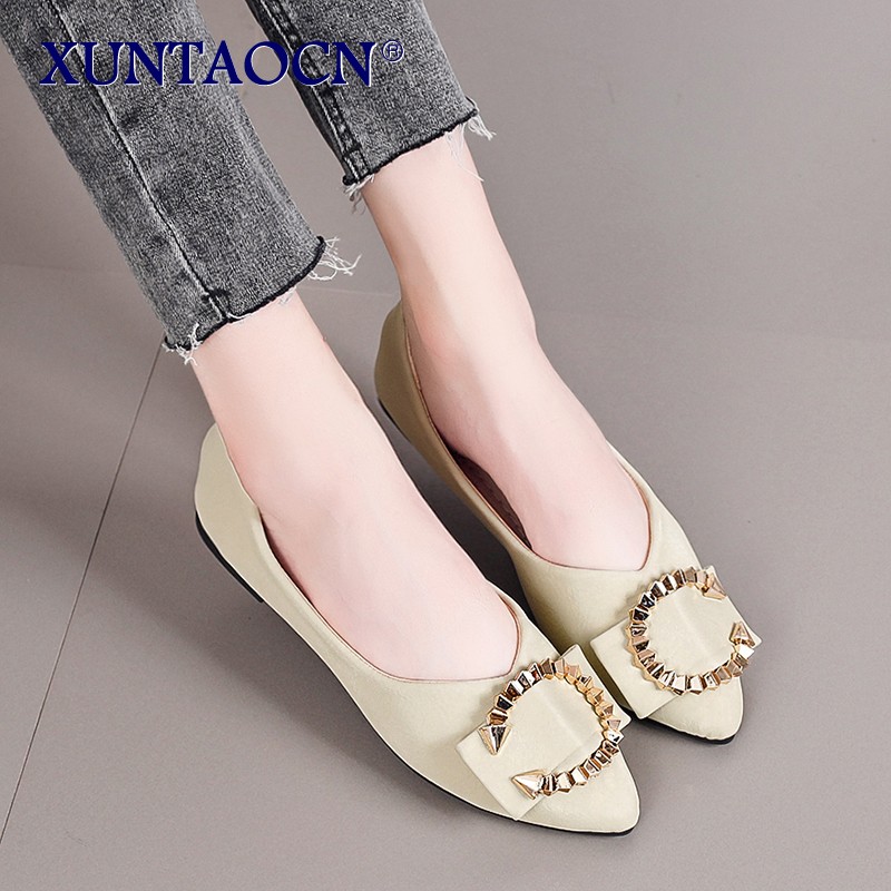 2022 Women's shoes fashion comfortable daily casual trend solid color PU pointed toe golden ring shallow mouth flat shoes