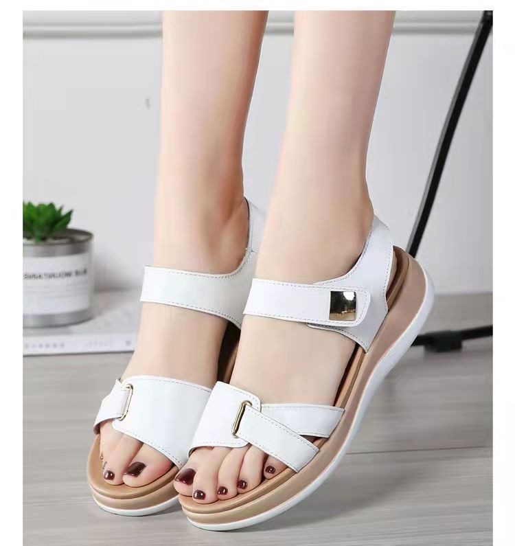 2022 Summer Fashion Women Ladies Mother Genuine Leather Shoes Sandals Flats Soft Hook Loop Korean Bling Summer Beach Size 35-40