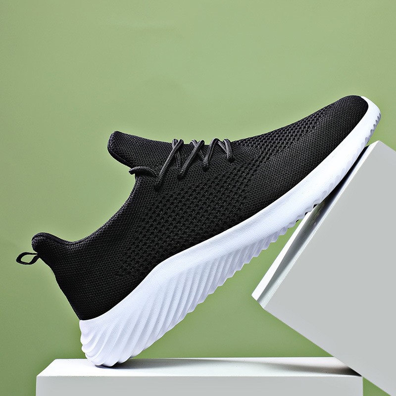 men's shoes ; 2022 Summer New Comfortable Mesh Casual Outdoor Running Shoes Lightweight Breathable Sneakers Men Plus Size 46