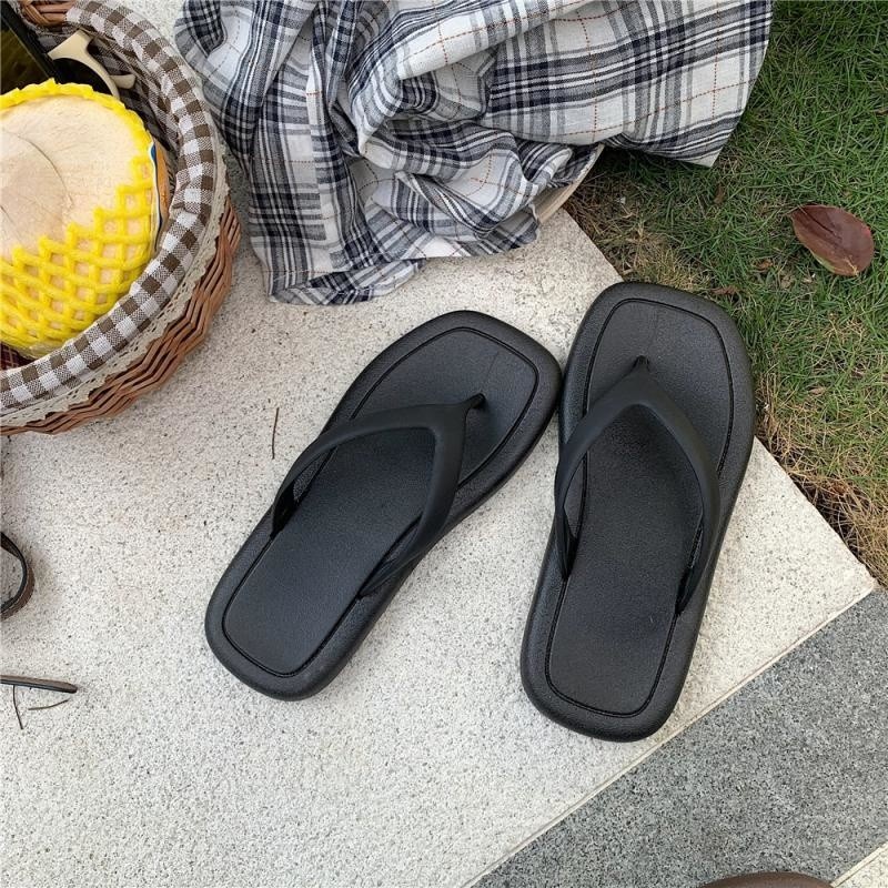 INS fashion summer flip flops for women outdoor leisure slippers square head platform flip flops solid color beach shoes sandals