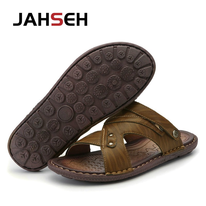 Hot Sale Summer Sandals Men Leather Classic Roman Sandals Soft Slippers Moccasins Outdoor Beach Shoes Men Sandals Size38~46