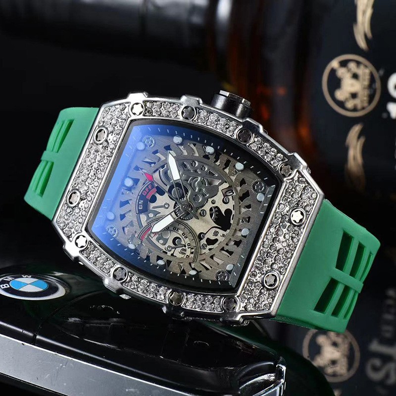 Luxury Brand Military Style Watch Men Hip Hop Silver Diamond Watch Men Tonneau Men Watches Male Watch Male Clock