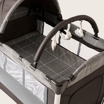 Giggles Bedford Travel Cot