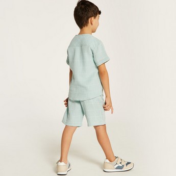 Checked Crew Neckline T-shirt and Mid-Rise Shorts Set