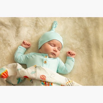 Anvi Baby Solid Knotted Sleepsuit and Beanie Set