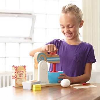 Melissa and Doug Make-a-Cake Mixer Set