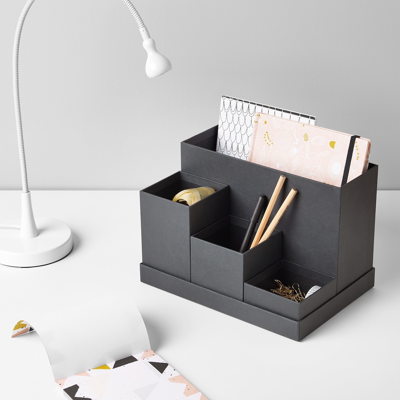 TJENA Desk organiser