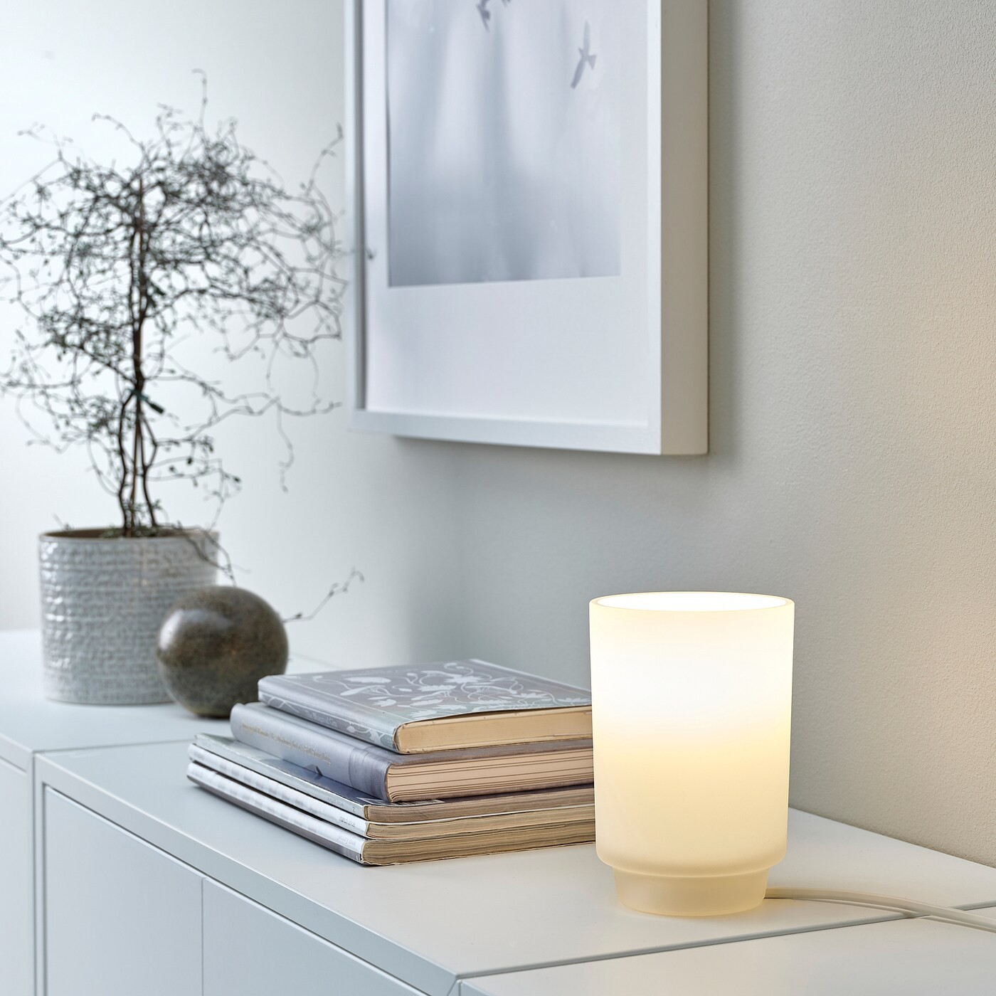 ISBRYTARE Table lamp