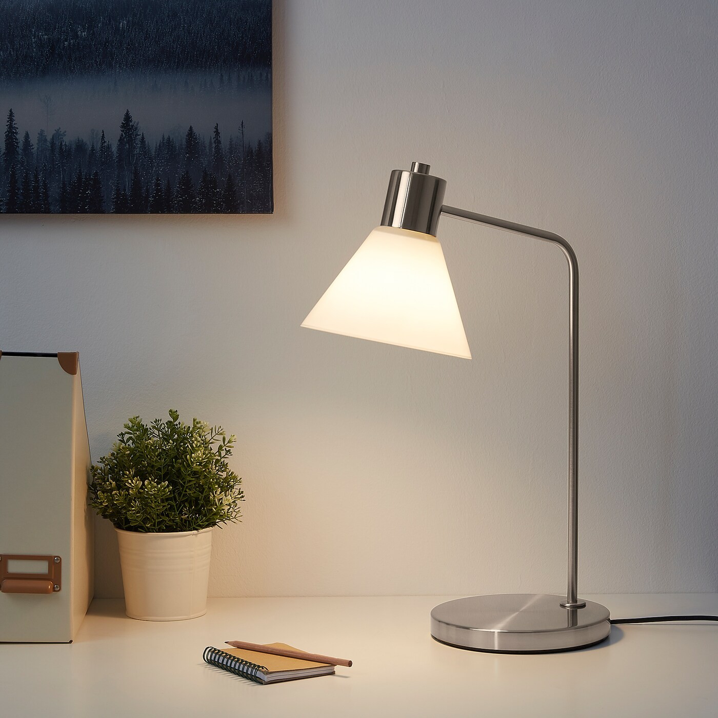 FLUGBO Table lamp