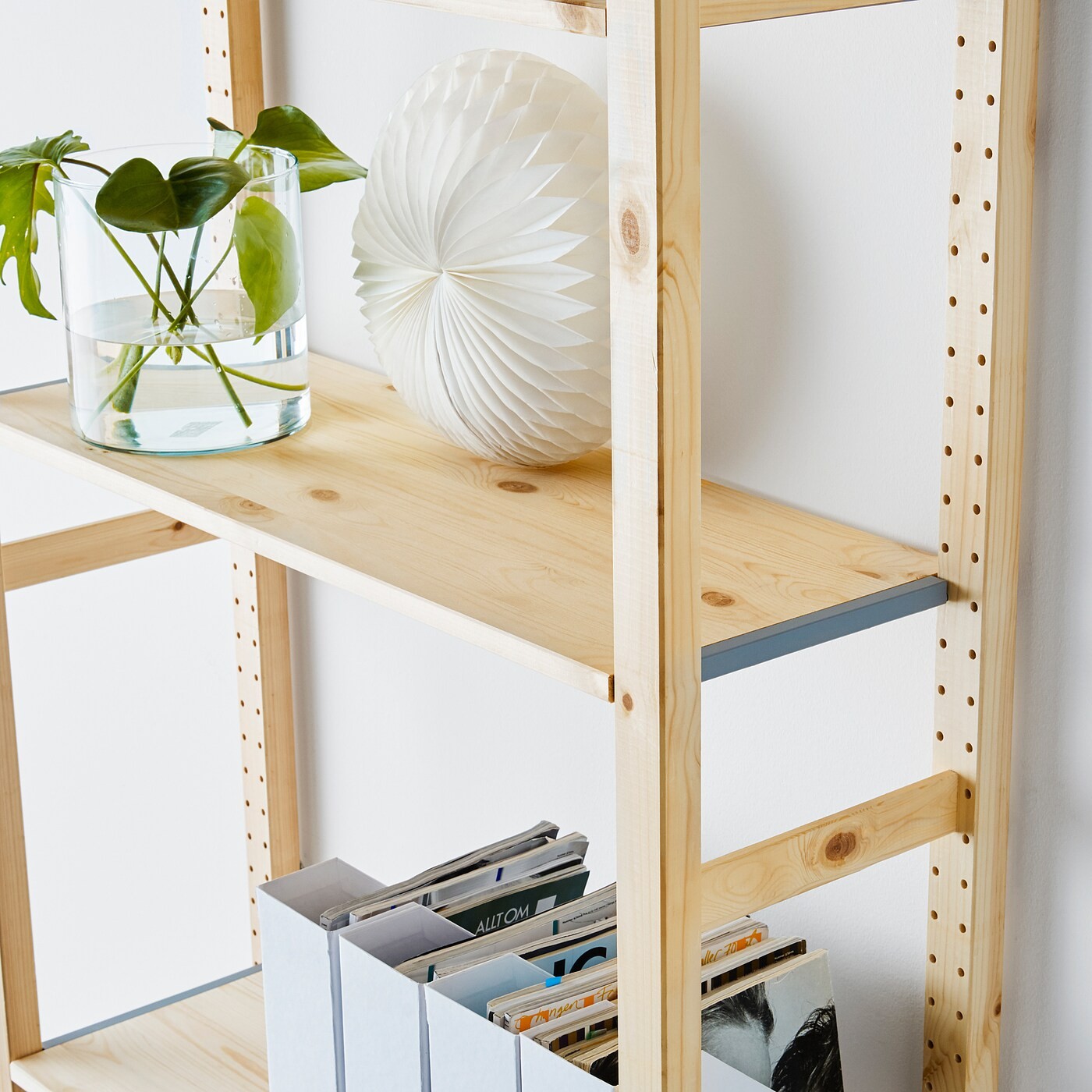 IVAR 1 section/shelves