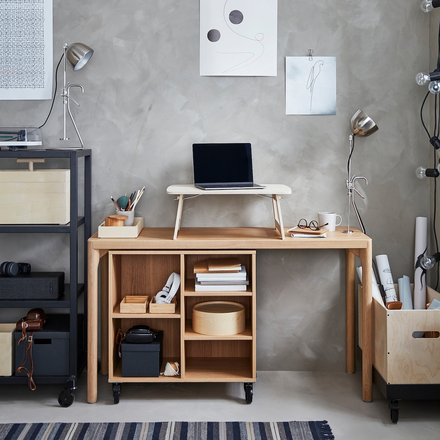 RÅVAROR Console table