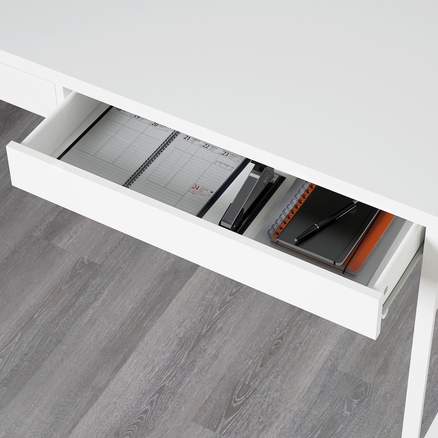 MICKE Desk