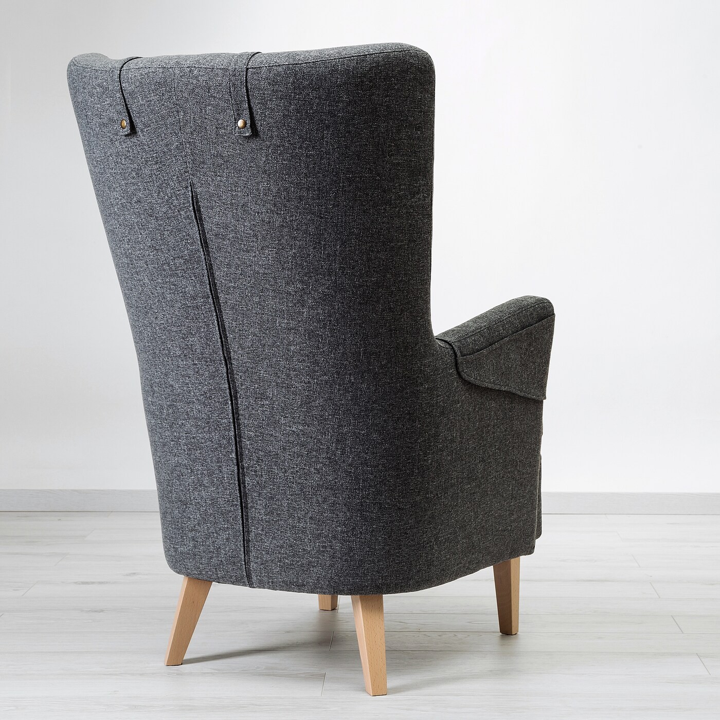 OMTÄNKSAM Armchair