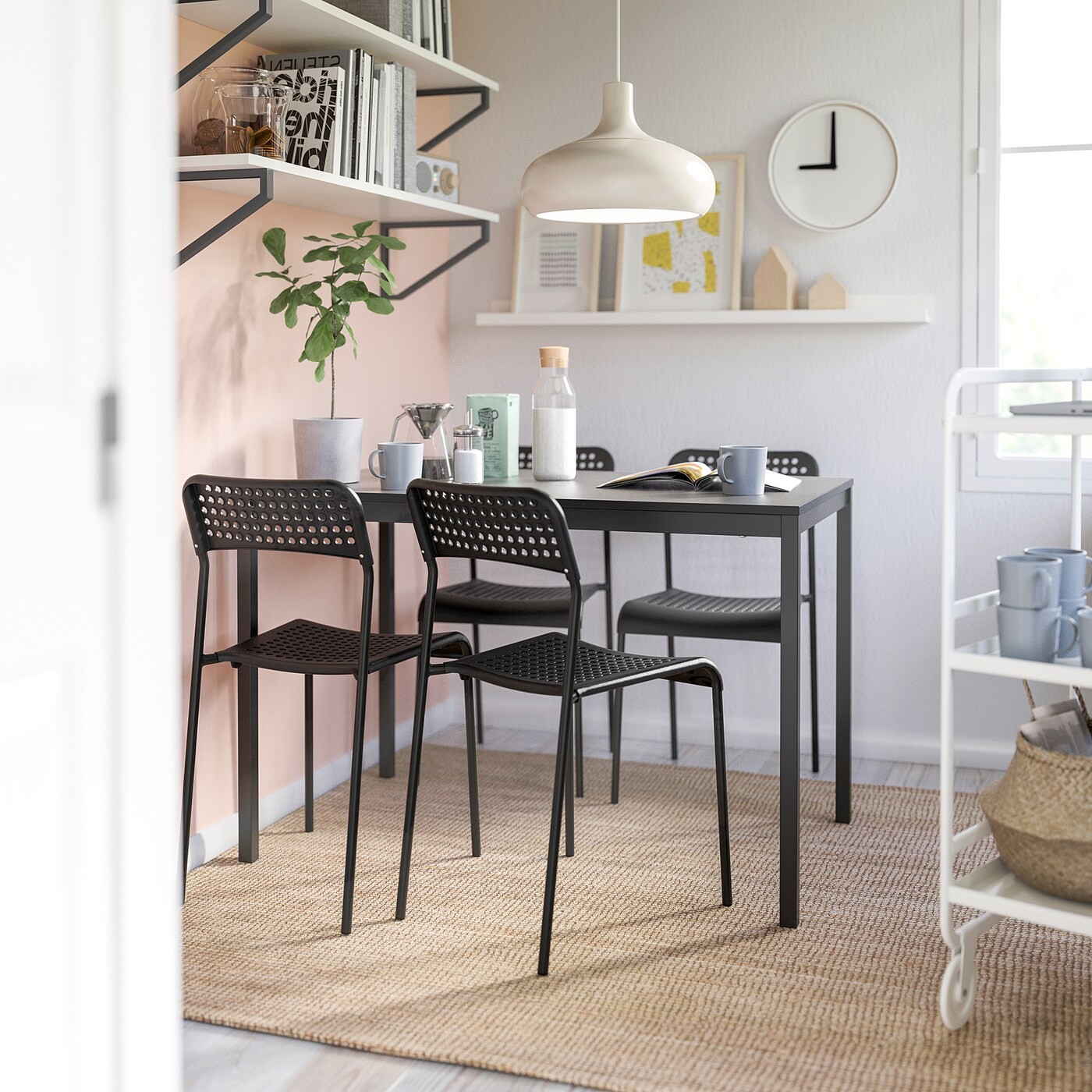 TÄRENDÖ / ADDE Table and 4 chairs