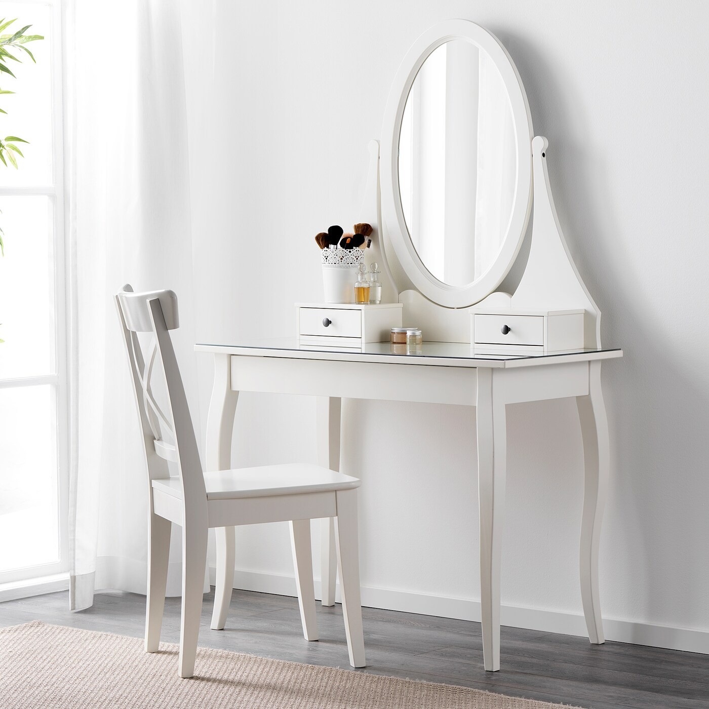 HEMNES Dressing table with mirror