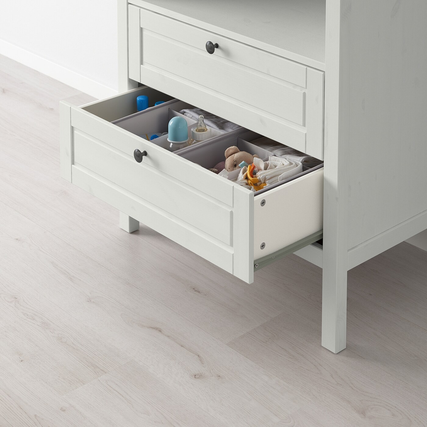 SUNDVIK Changing table/chest of drawers