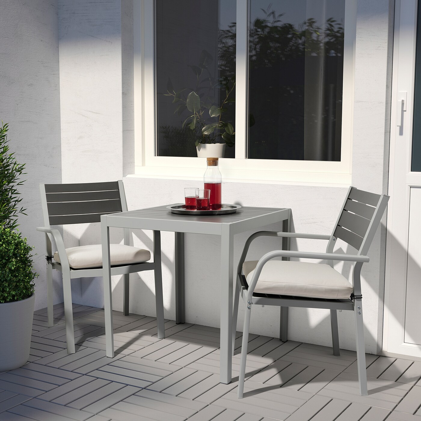 SJÄLLAND Table+2 chairs w armrests, outdoor