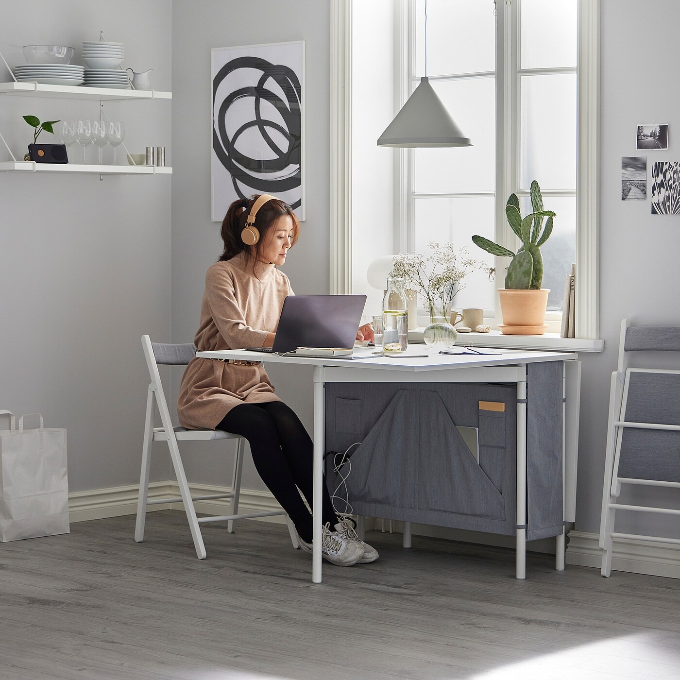 KALLHÄLL Gateleg table with storage