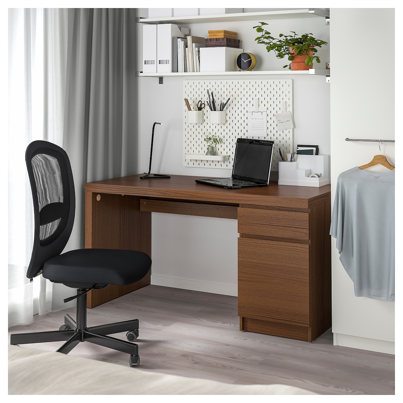 MALM Desk