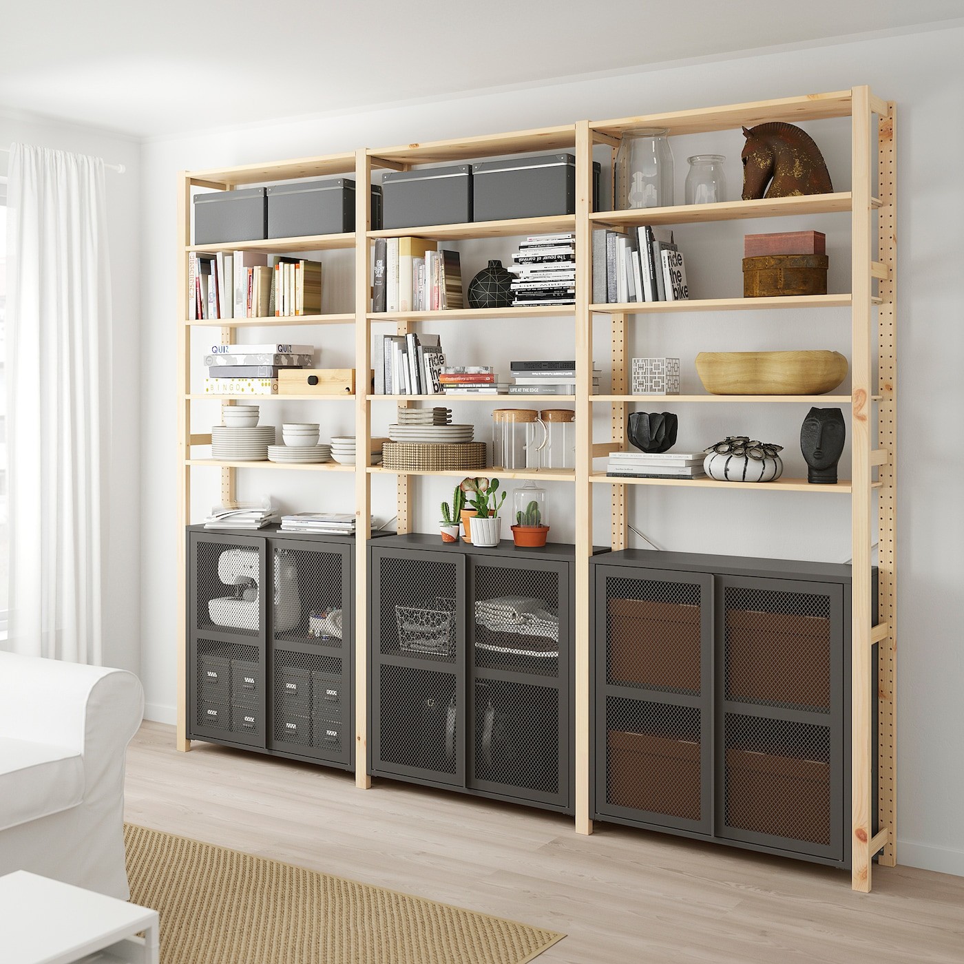 IVAR 3 sections/cabinet/shelves