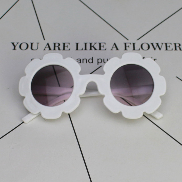 Bear Leader Children Sunglasses Accessory For Boys And Girls Flower Shape Frame Colorful Glass Cute Sunglass For Kids