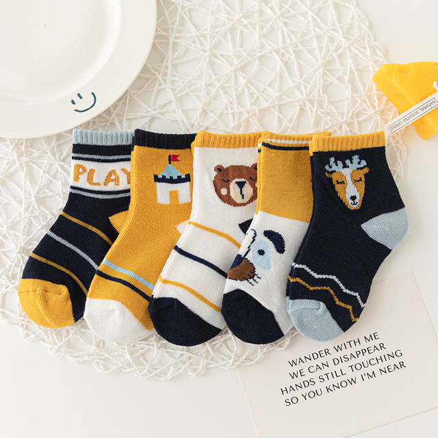 5pairs/lot 3 to 12 Years Kids Soft Cotton Socks Boy Girl Baby Cute Cartoon Warm Fashion School Socks Autumn Winter Cartoon