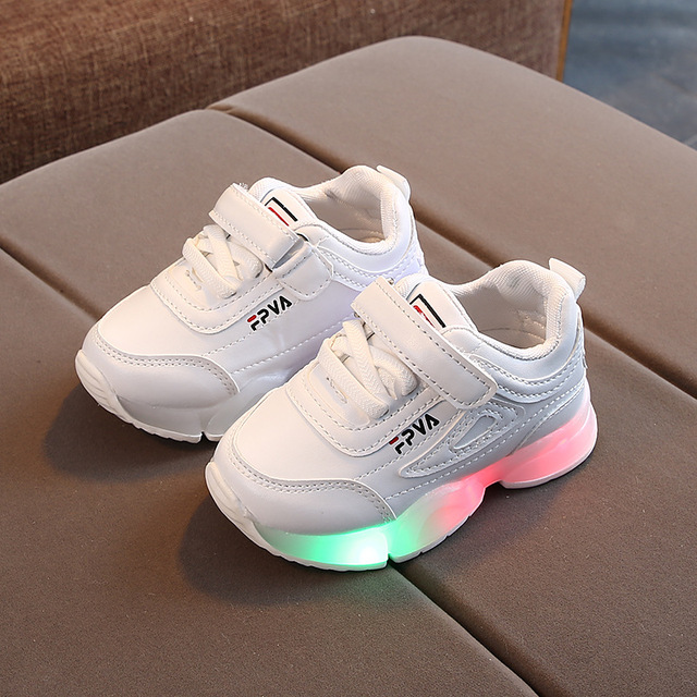 Size 21-30 Children LED Sneakers With Light Up Sole Baby Led Luminous Shoes For Girls / Glowing Lighted Shoes For Kids Boys