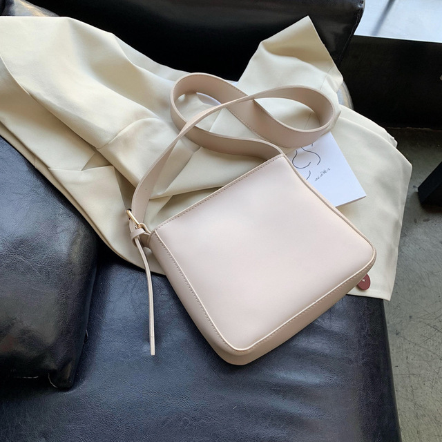 DIGERUI Women's Bag 2022 Vintage PU Leather Bucket Bags Simple OL Passenger Bag Messenger Bag Female Shoulder Crossbody Bags