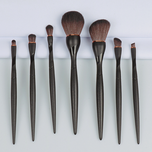 WYG BEAUTY Cosmetic Brushes Set Powder Foundation Blush Brushes Contour Eyebrows Eyeshadow Concealer Cosmetic Blending Brush Makeup