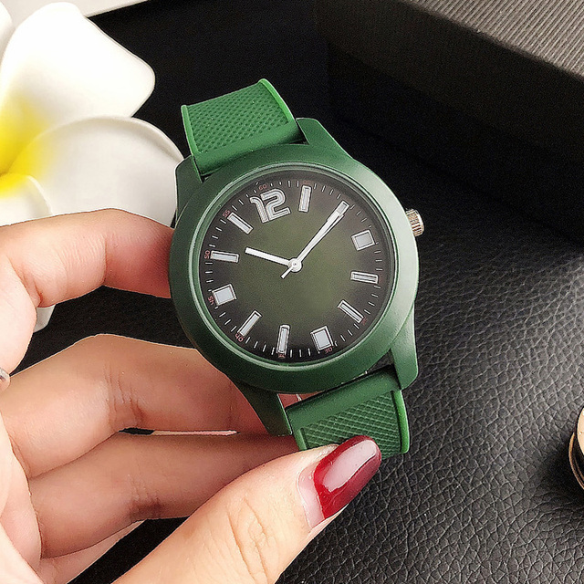 Brand Wrist Watches Fashion Men Women Ladies Girl Couples Crocodile Pattern Quartz Casual Silicone Band Watch LA13