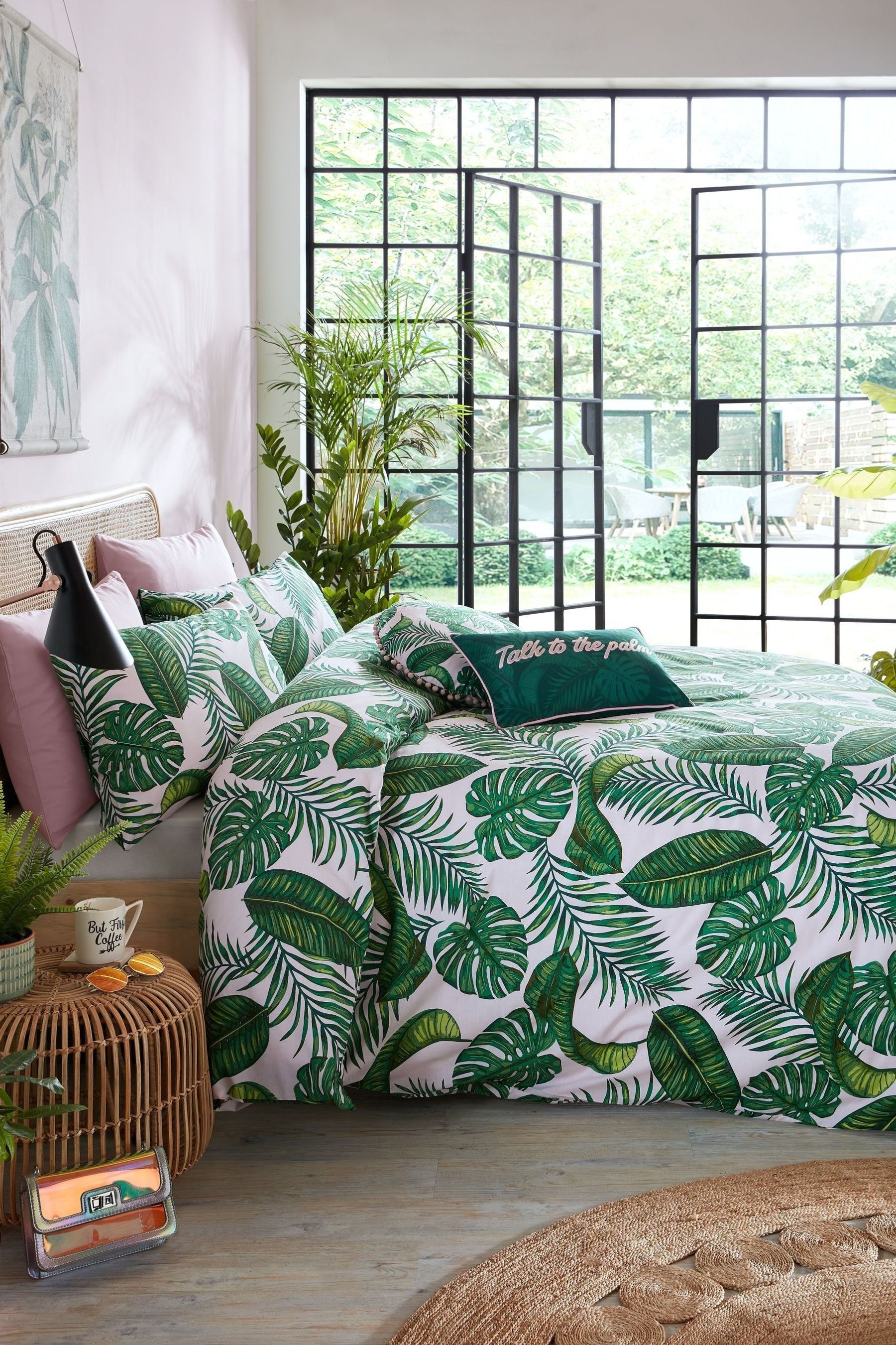 Skinnydip Dominica Botanical Duvet Cover and Pillowcase Set