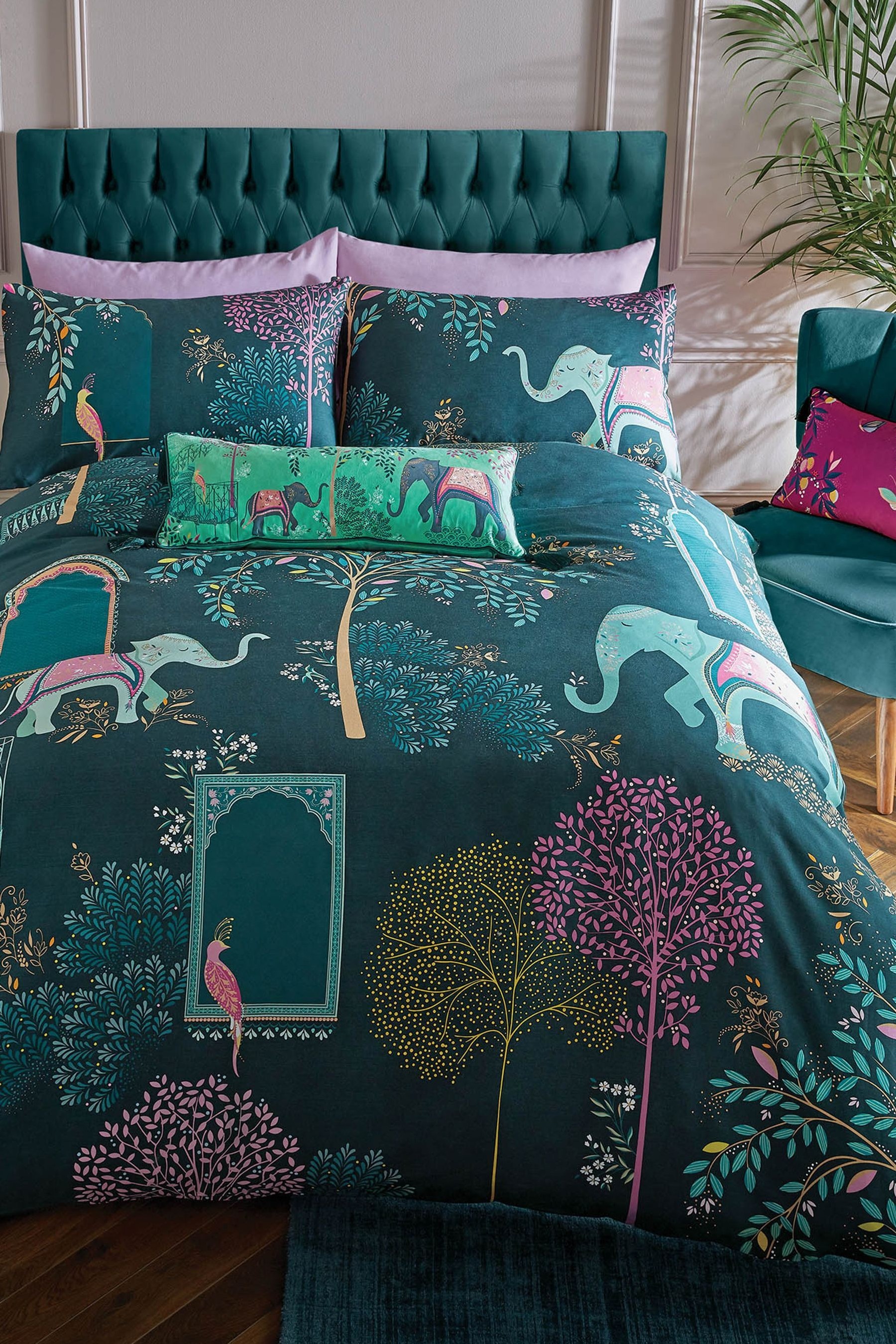 Sara Miller Elephants Oasis Duvet Cover and Pillowcase Set