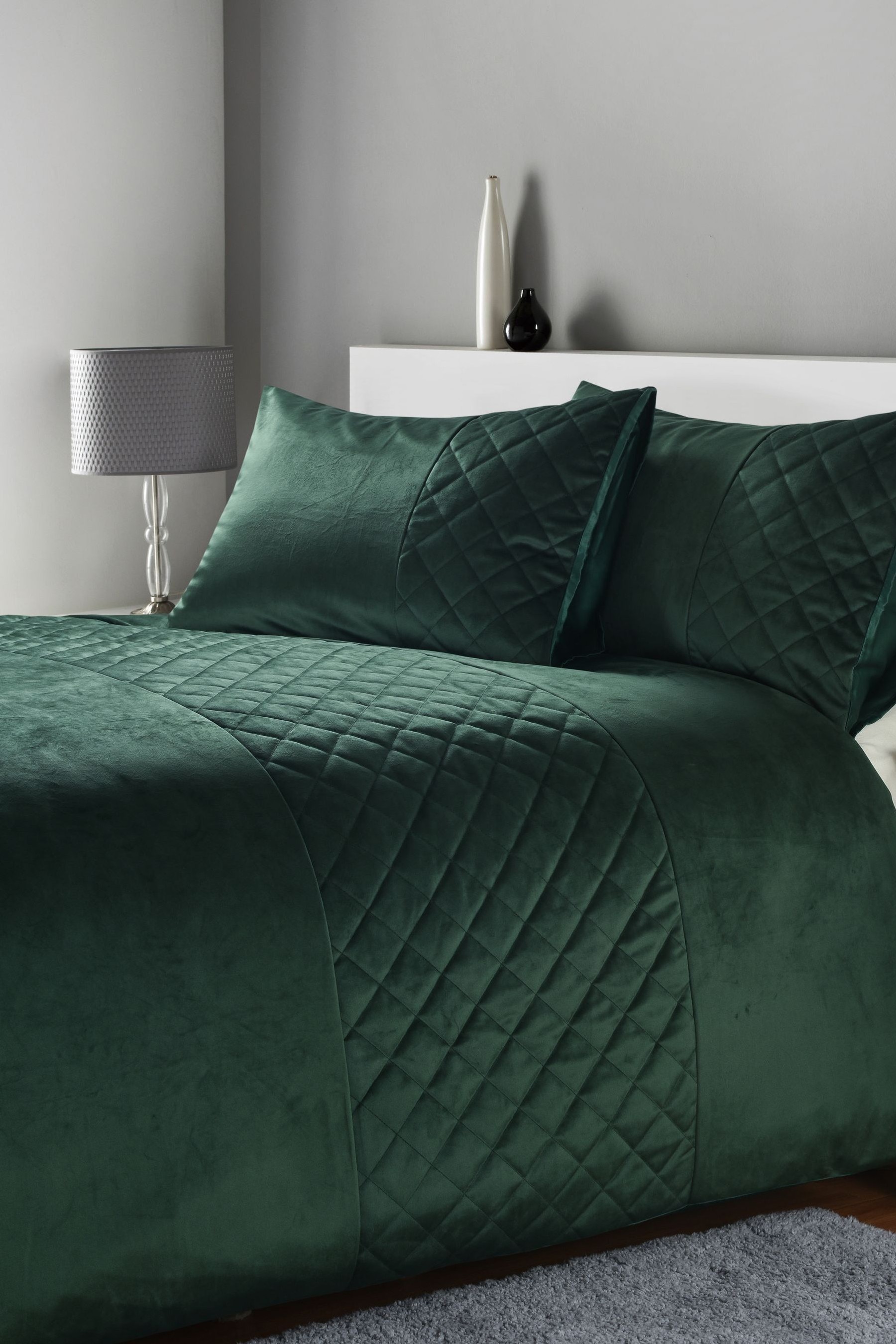 Hamilton Velvet Duvet Cover And Pillowcase Set