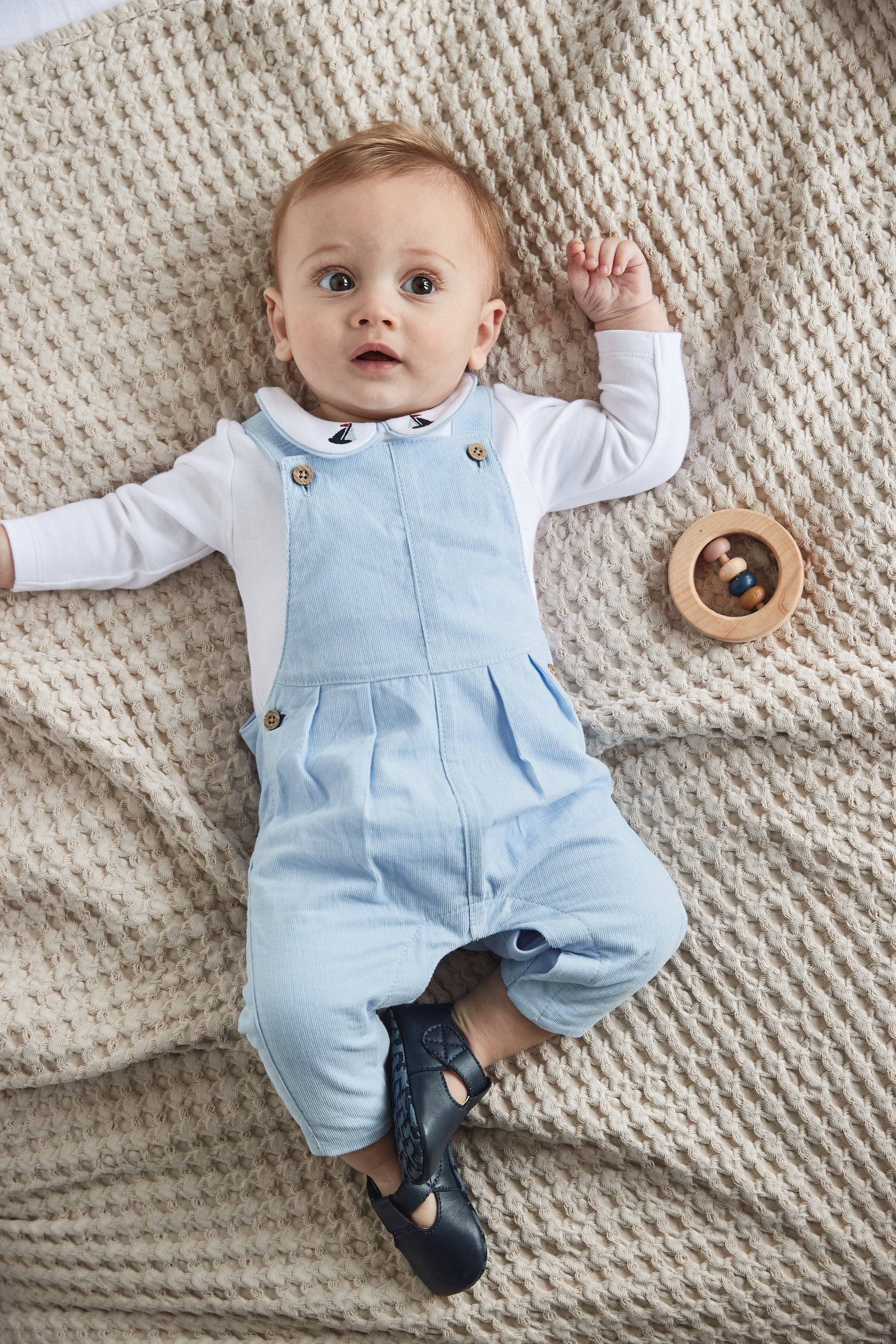 Baby Smart Cord Dungarees And Jersey Bodysuit Set (0mths-3yrs)