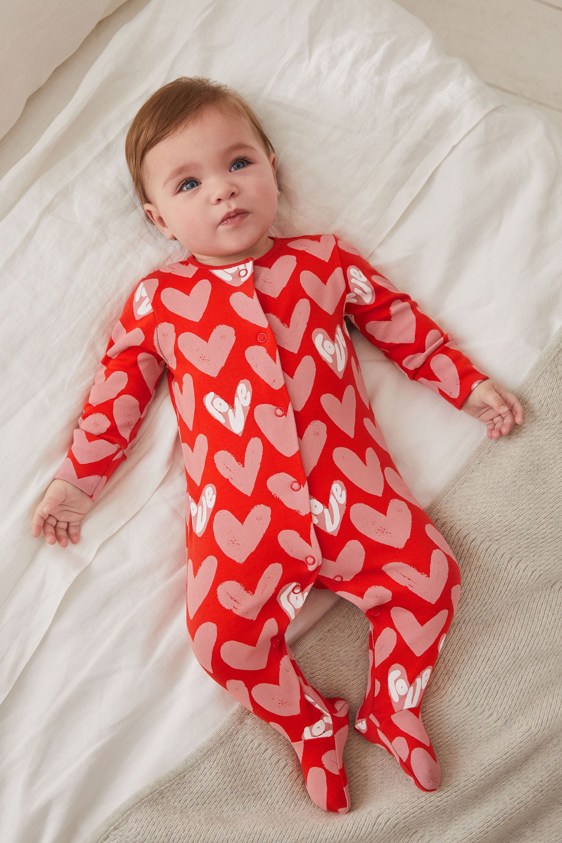 Baby Single Sleepsuit (0mths-3yrs)