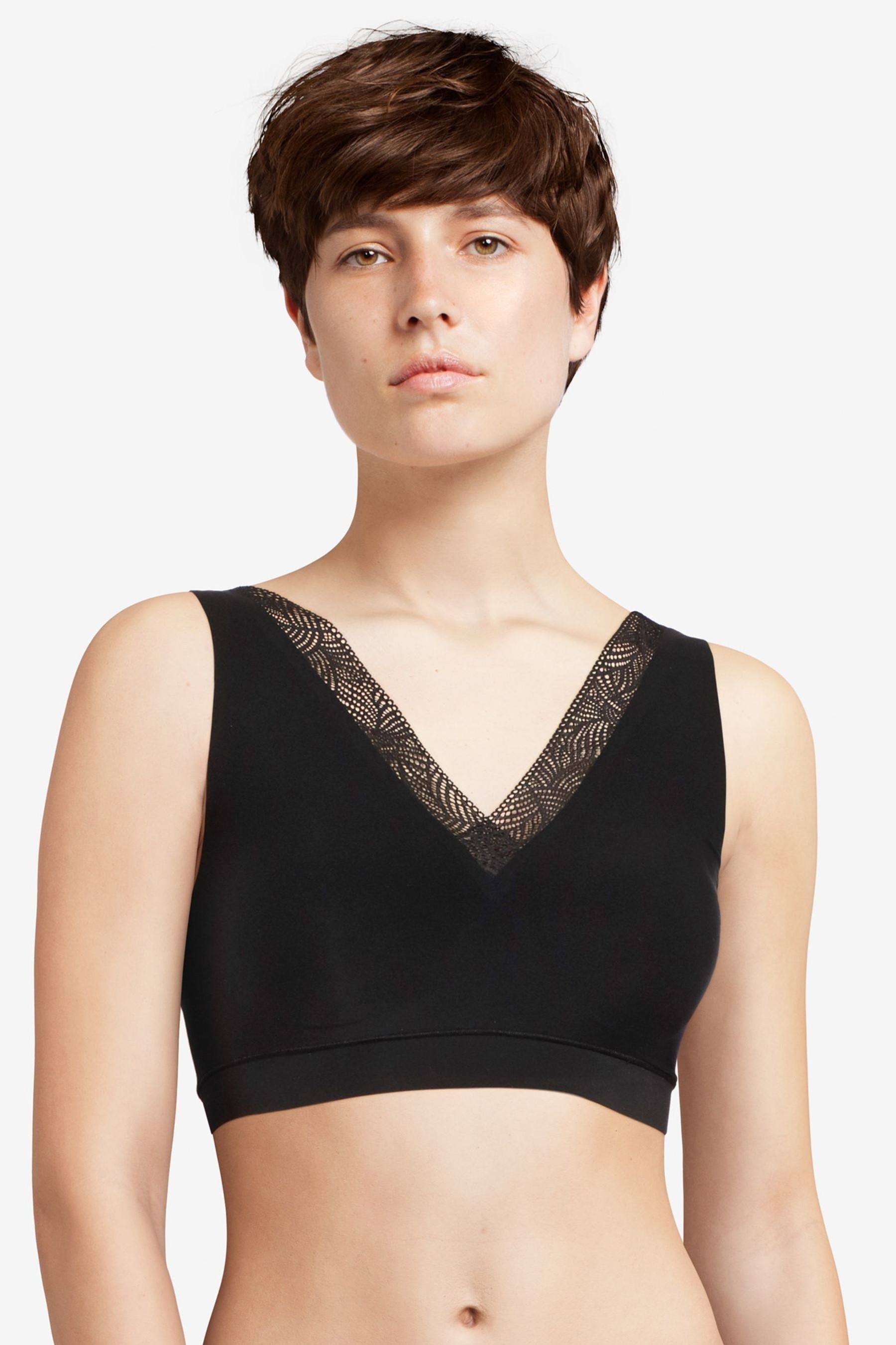 Chantelle Black Soft Stretch Lace Padded Crop Top