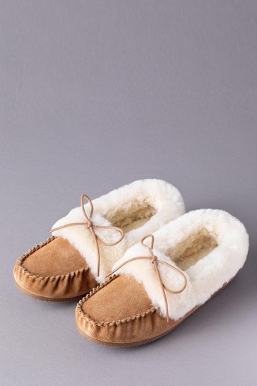 Lakeland Leather Ladies Sheepskin Moccasin Slippers