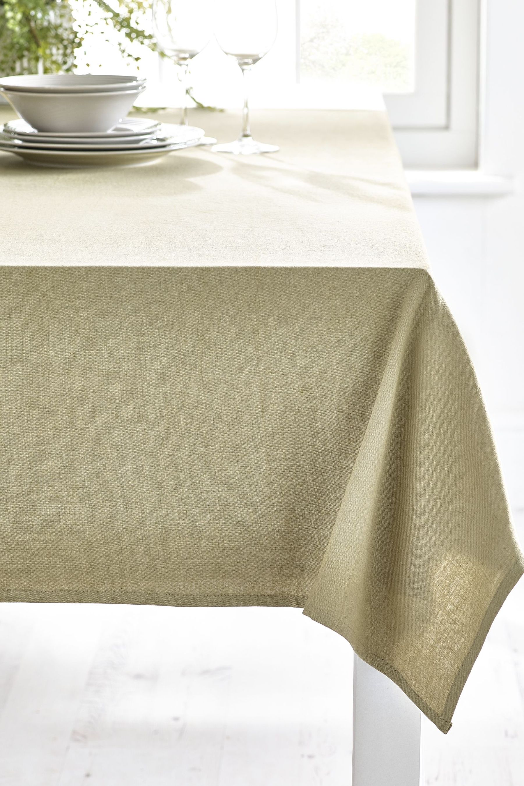 443-540s Table Cloth