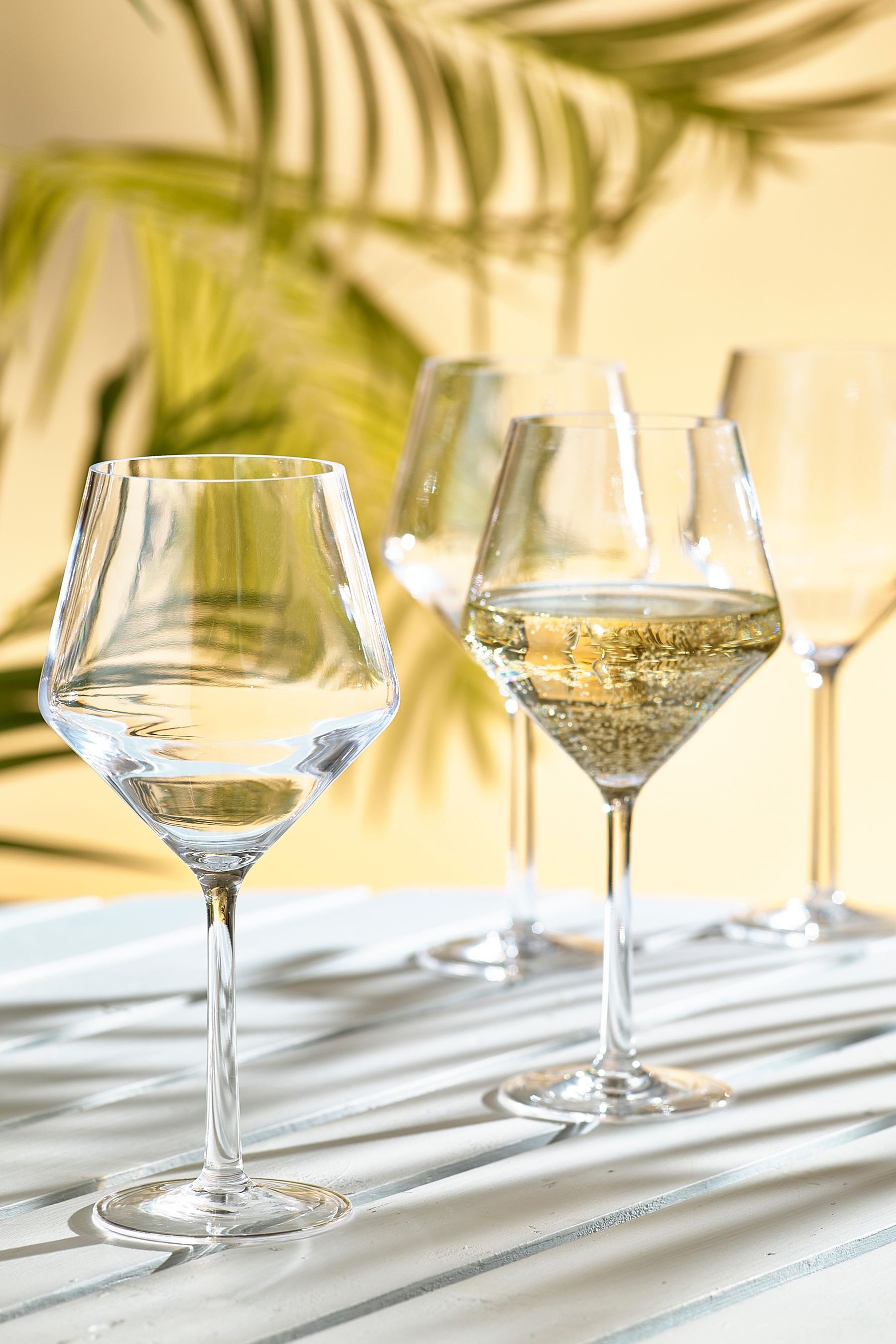 512-745s Set of 4 Wine Glasses