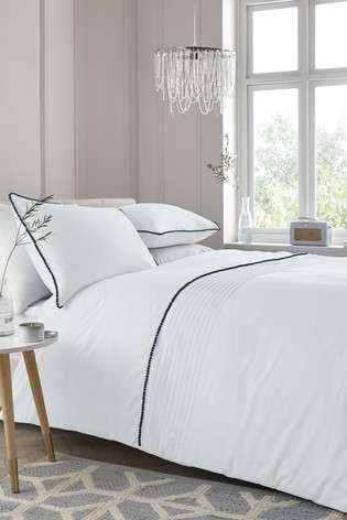 Serene Pom Pom Duvet Cover And Pillowcase Set