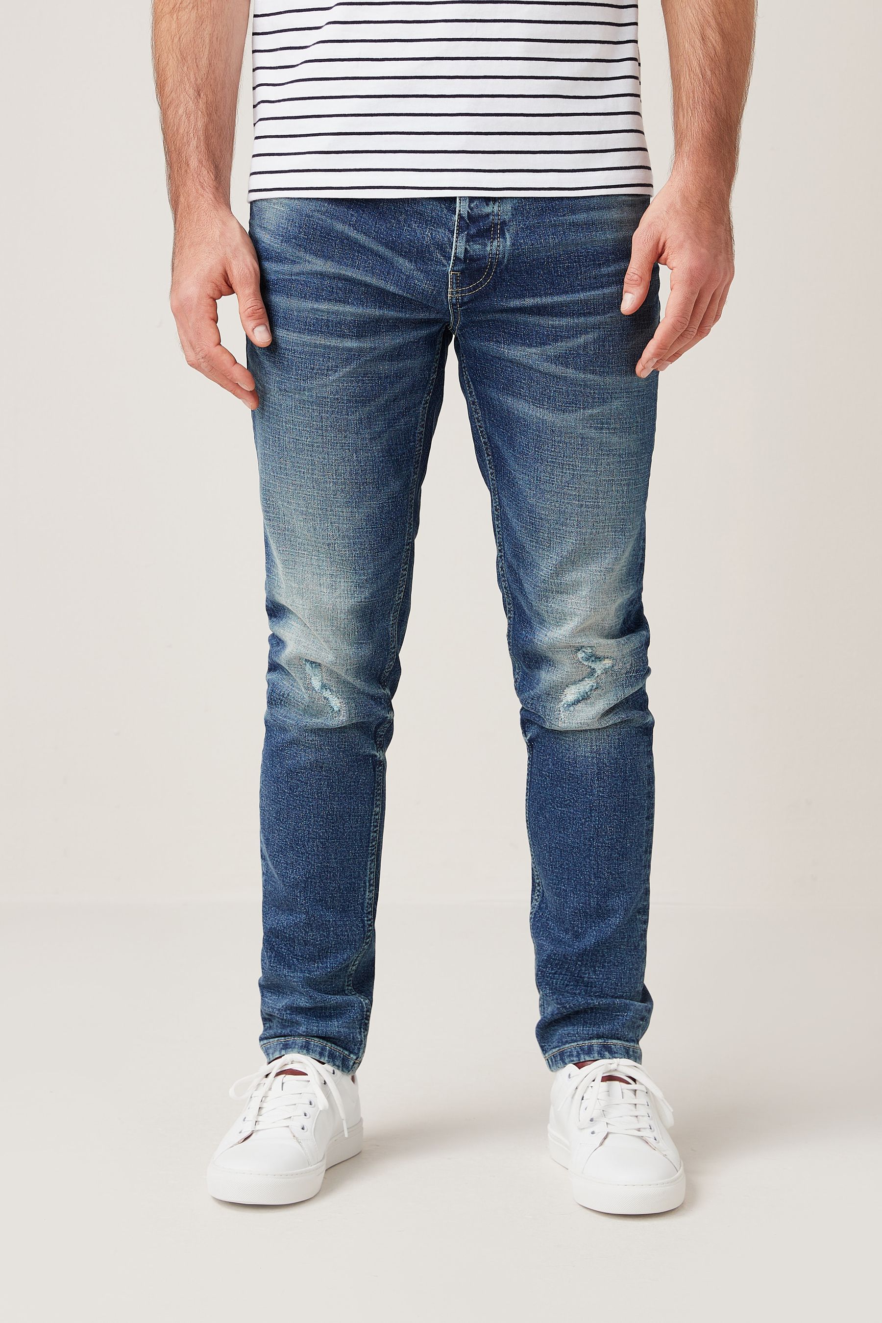 A74285s Skinny Fit