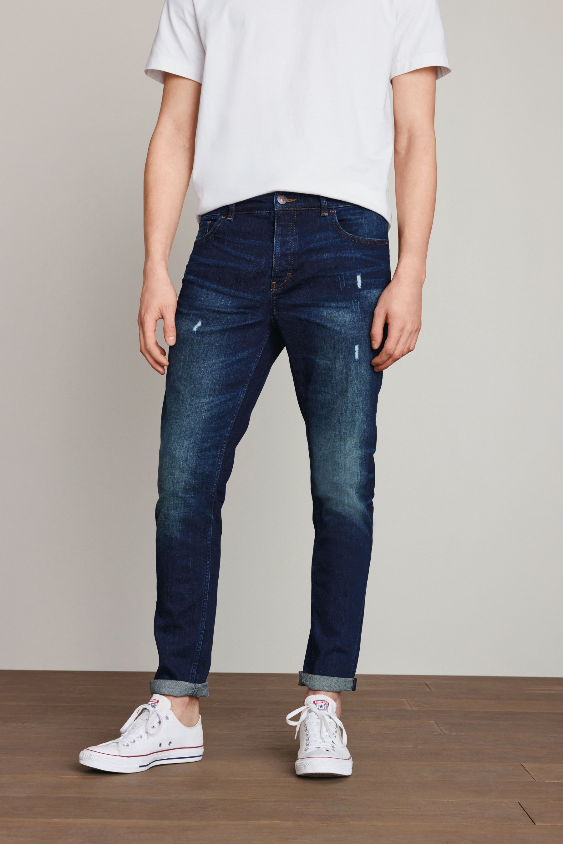 U22486s Skinny Fit