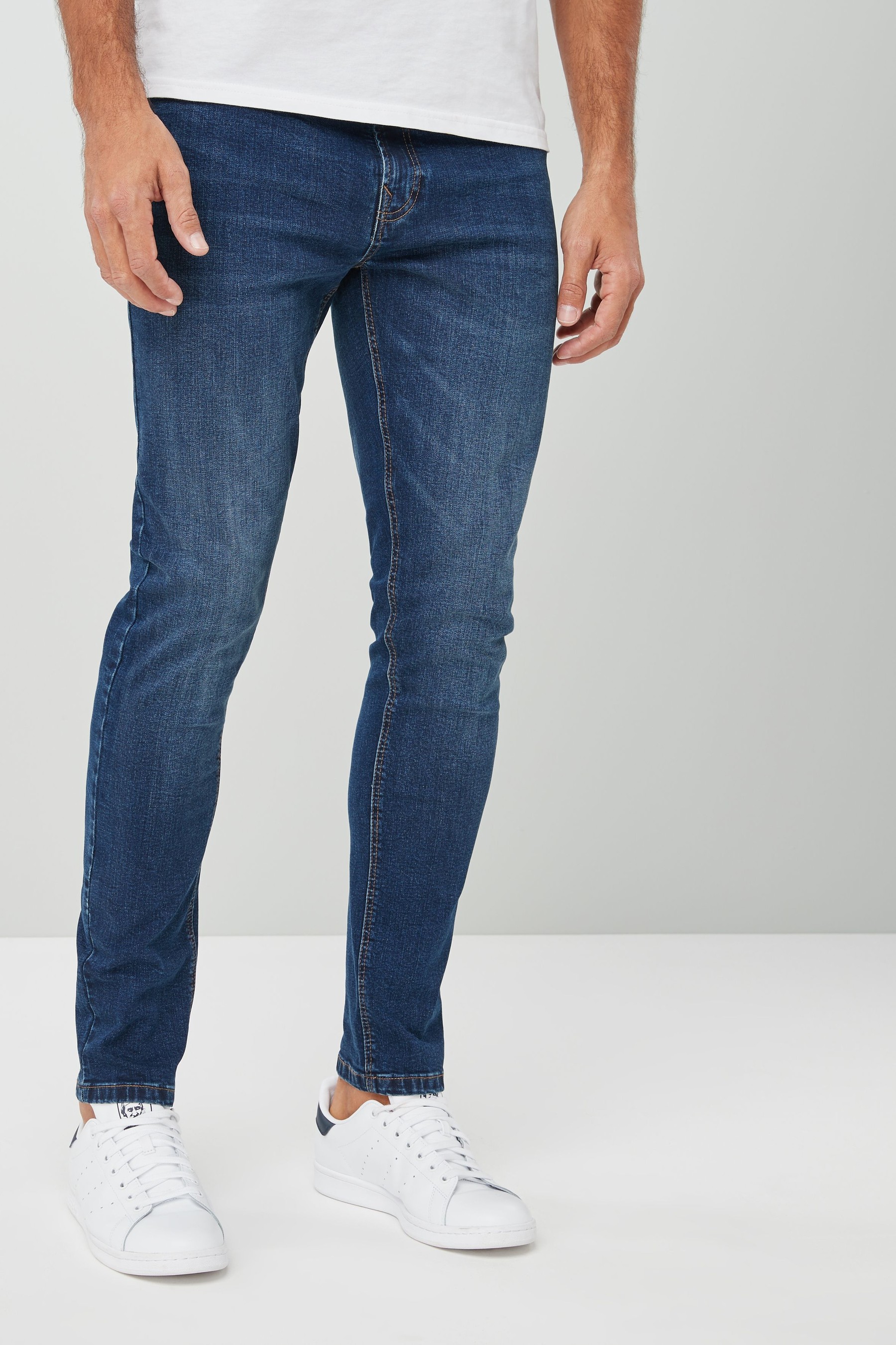 A74285s Skinny Fit