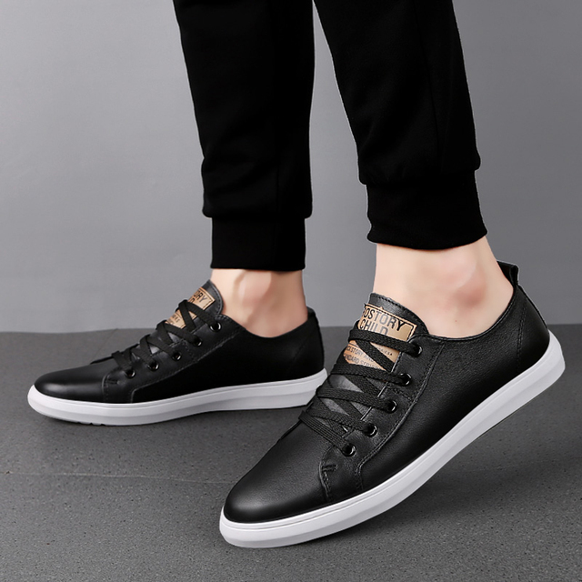 Men's Genuine Leather Casual Shoes Fashion Designers Flats Black Sneaker High Quality Minimalist Shoes For Men Vulcanized Shoes