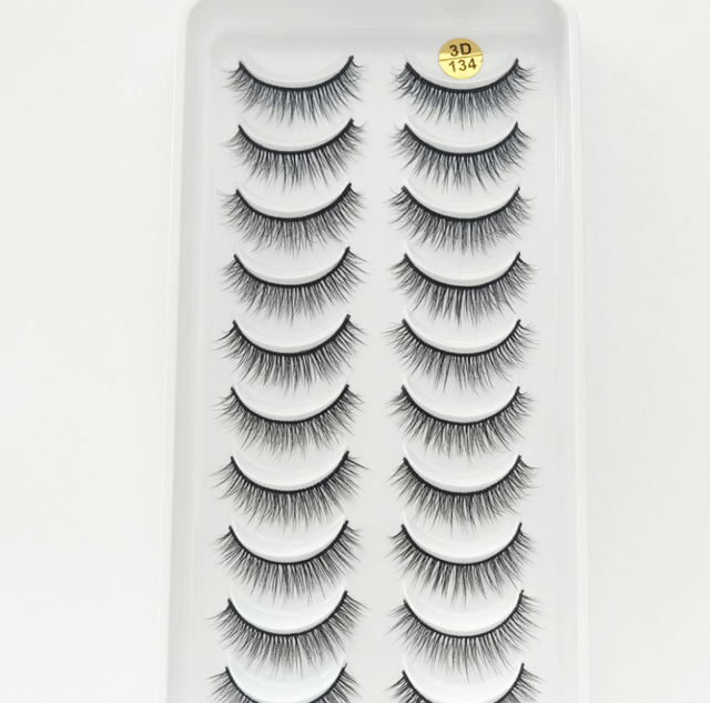 10 pairs of 3D false eyelashes, handmade, soft and hot, naturally, to create a perfect eye makeup, cross and thick