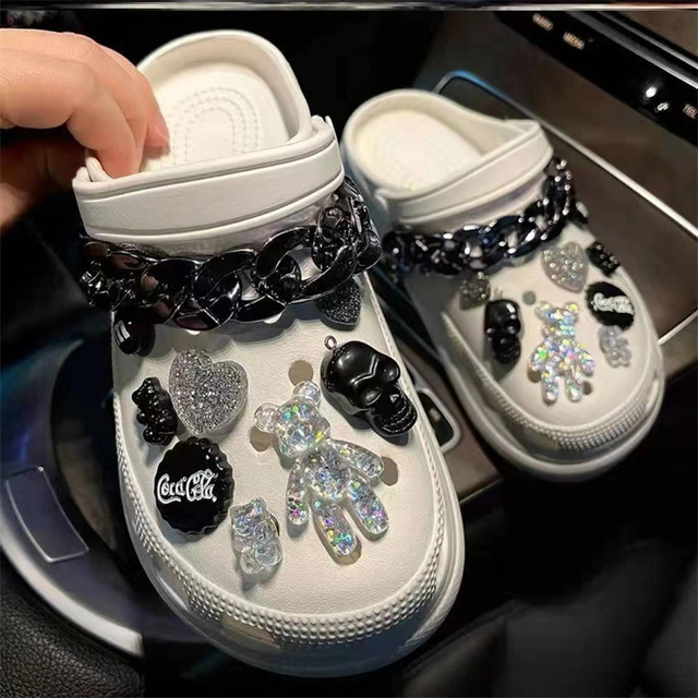 Luxury Charms for Crocs JIBZ Designer Clog Shoes Embellishment Flower Metallic Pearl Shoe Accessories Bling Rhinestone Croc Charms