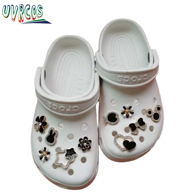 1 مجموعة اليدوية croبها بنفسك Crocs Charms بلينغ JIBZ إبزيم حجر الراين اكسسوارات سلسلة معدنية تسد حديقة حذاء الديكور الفتيات 지지