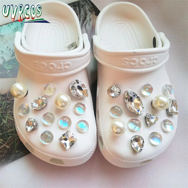 1 مجموعة اليدوية croبها بنفسك Crocs Charms بلينغ JIBZ إبزيم حجر الراين اكسسوارات سلسلة معدنية تسد حديقة حذاء الديكور الفتيات 지지