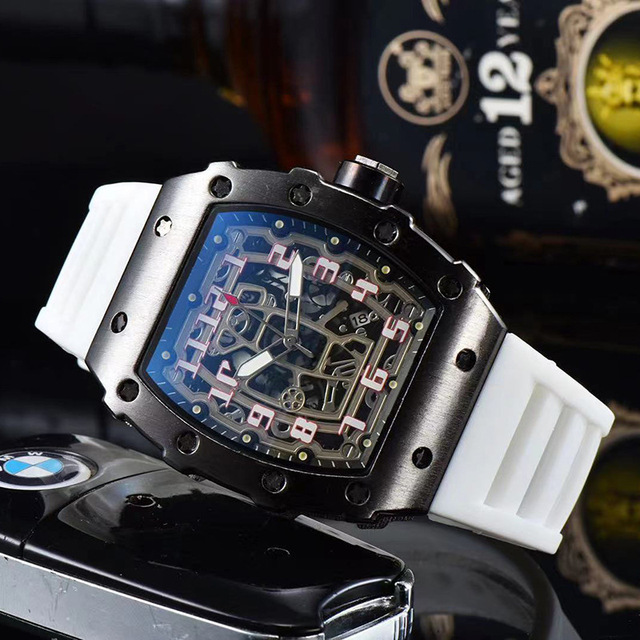 New Luxury 3-pin Transparent Bezel Quartz Watch Men Automatic Watch Men Designer Wristwatches Waterproof Reloj Hombre