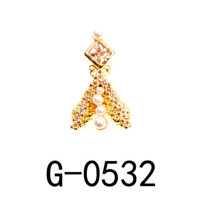 Net Red Hot Nail Bear Accessories Manicure Bear Zircon Jewelry Mechanical Bear Activity G0513 Nail Art Decor